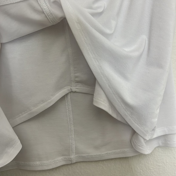 Athleta Woman’s White Layered Top Sleeveless V-Neck Large - Picture 8 of 10